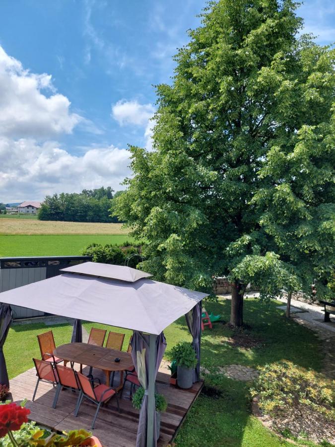 Apartma Zirovnik Cerklje na Gorenjskem Eksteriør bilde